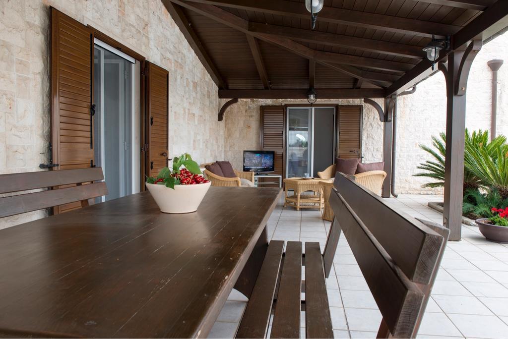 Villa Franca Noci Bagian luar foto